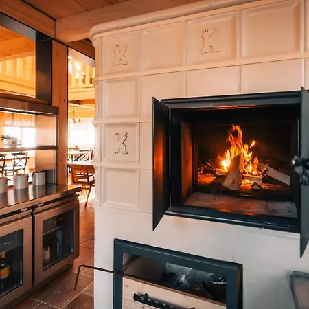 Hotel Spalnica Luxury - Happy